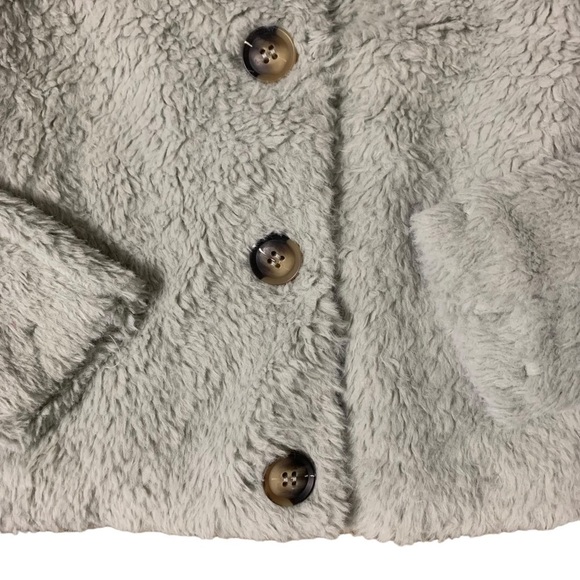 Vero Moda NWT Amanda Short Faux Fur Teddy in Mineral Gray Size XS - Picture 7 of 13